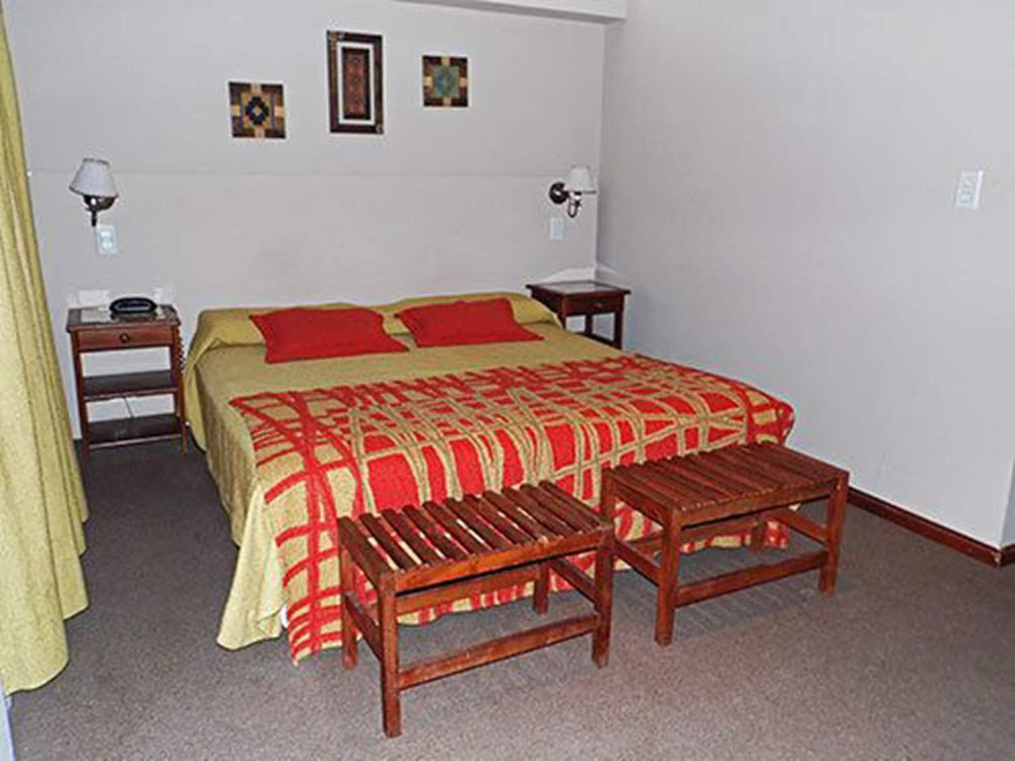 Hosteria Posta Sur El Calafate Exterior foto